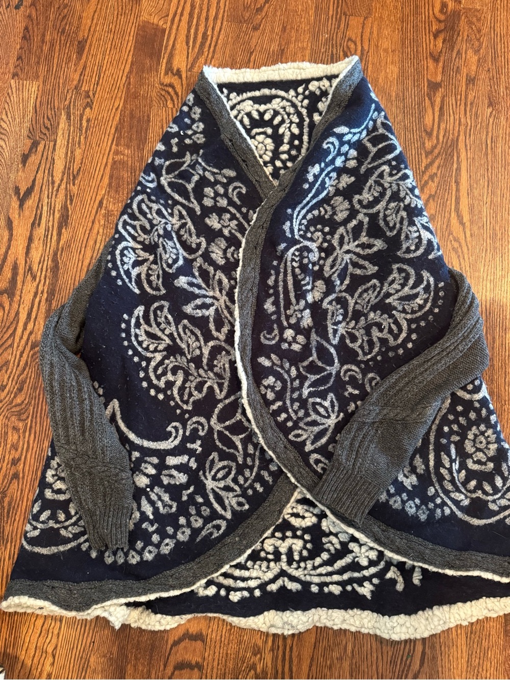 Sleeping On The Snow Small Cozy Navy & Gray Floral Wrap Sweater